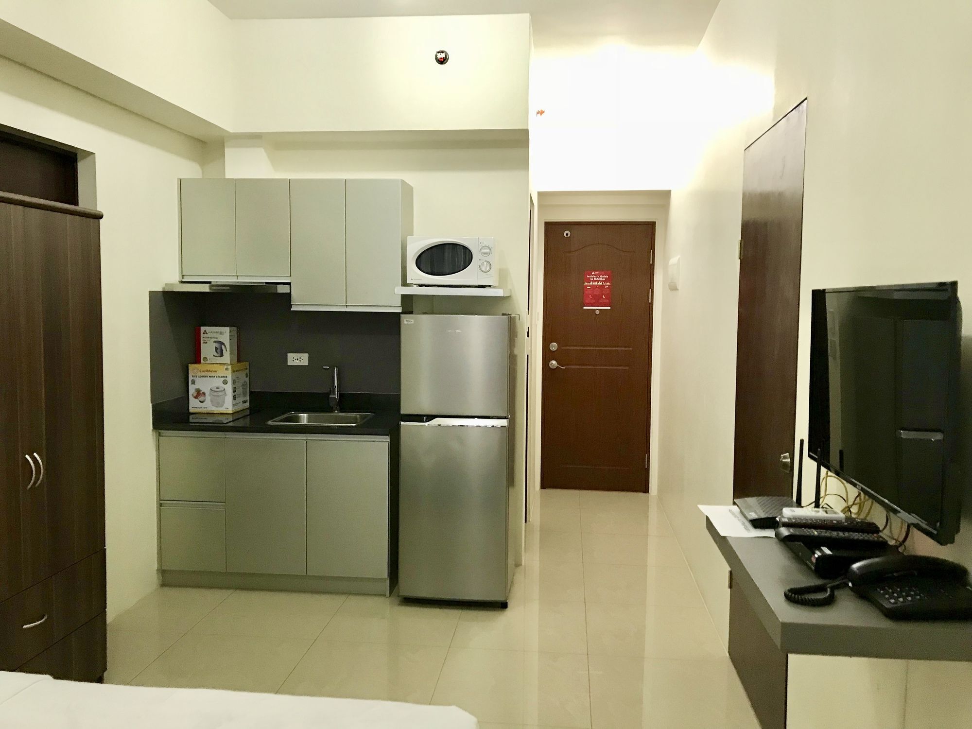The Beacon Serviced Residences San Pedro Makati Eksteriør billede