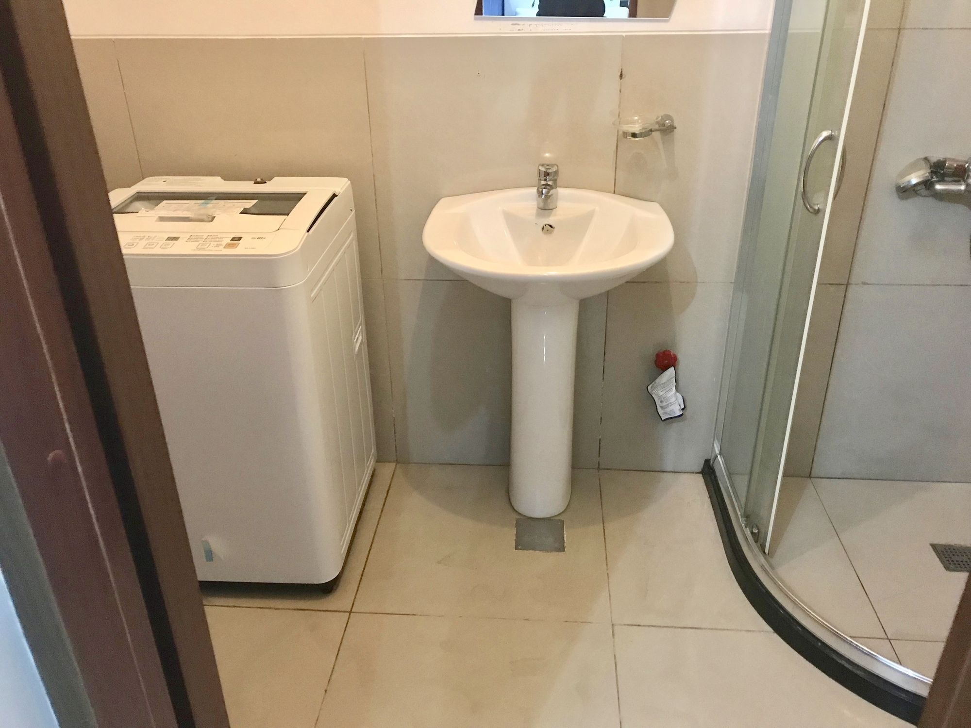 The Beacon Serviced Residences San Pedro Makati Eksteriør billede